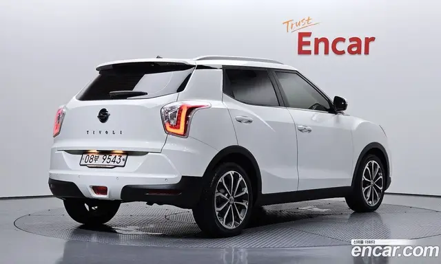 SsangYong TIBOLI 2018 1.6 автомат (гидро), миниатюра 2