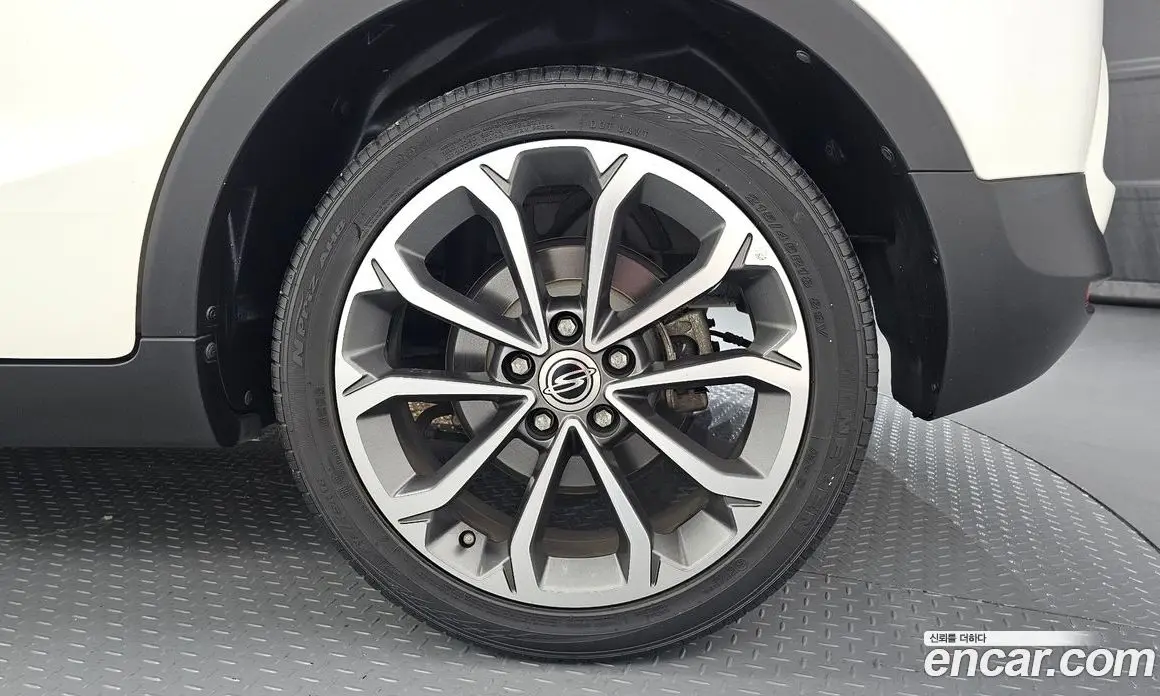 SsangYong TIBOLI 2018 1.6 автомат (гидро), фото 7