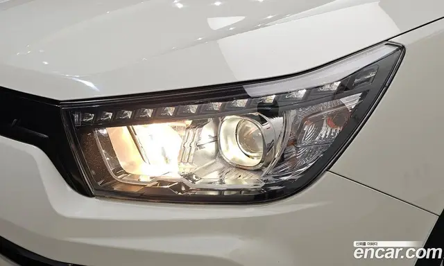 SsangYong TIBOLI 2018 1.6 автомат (гидро), миниатюра 8