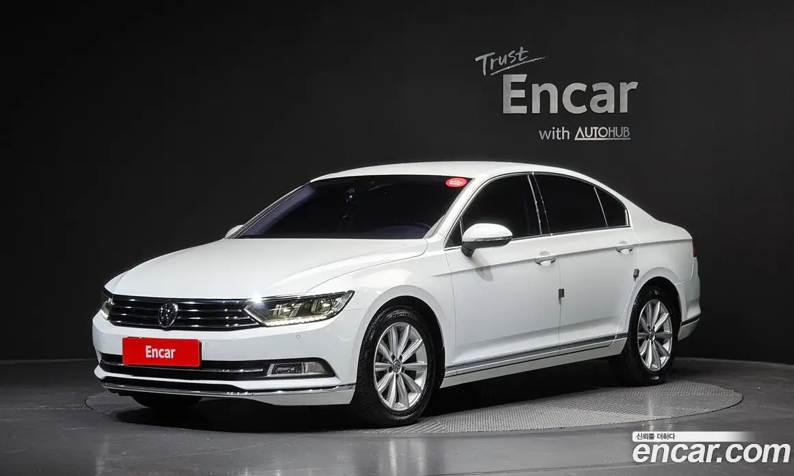Volkswagen Passat 2018 2.0 автомат (гидро), фото 1 Volkswagen Passat 2018 2.0 автомат (гидро), фото 1