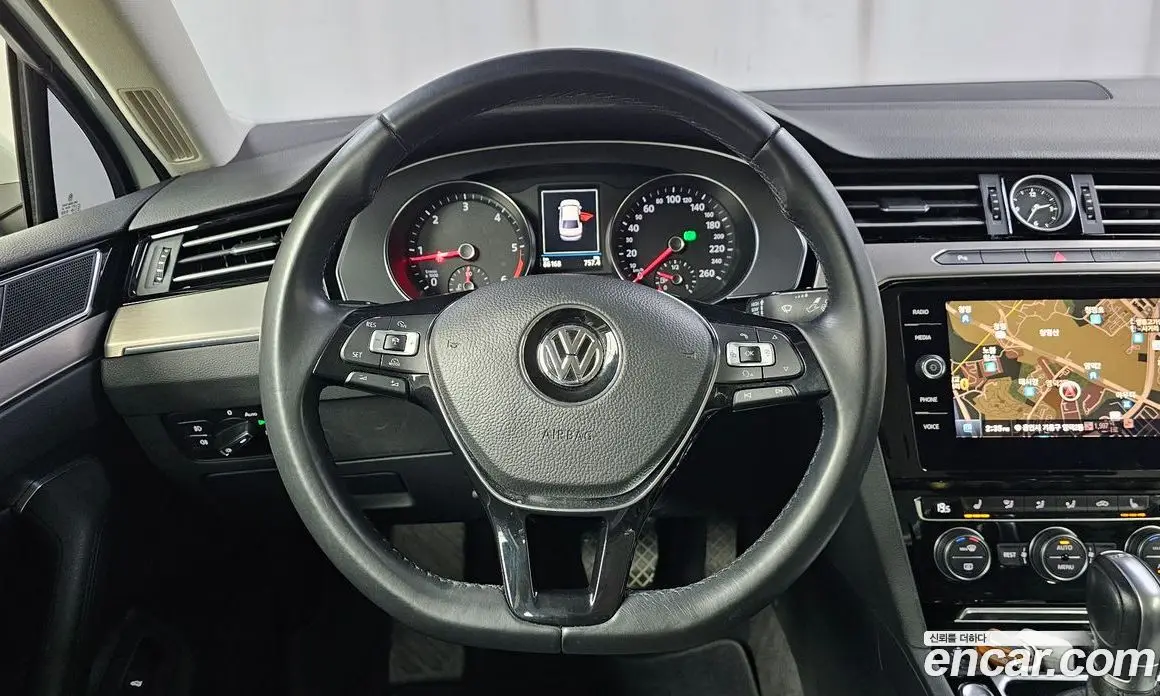 Volkswagen Passat 2018 2.0 автомат (гидро), фото 19 Volkswagen Passat 2018 2.0 автомат (гидро), фото 19