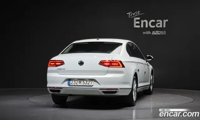 Volkswagen Passat 2018 2.0 автомат (гидро), миниатюра 4 Volkswagen Passat 2018 2.0 автомат (гидро), миниатюра 4