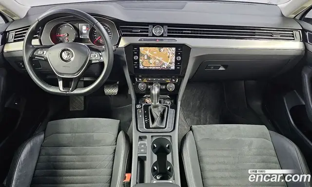 Volkswagen Passat 2018 2.0 автомат (гидро), миниатюра 10 Volkswagen Passat 2018 2.0 автомат (гидро), миниатюра 10