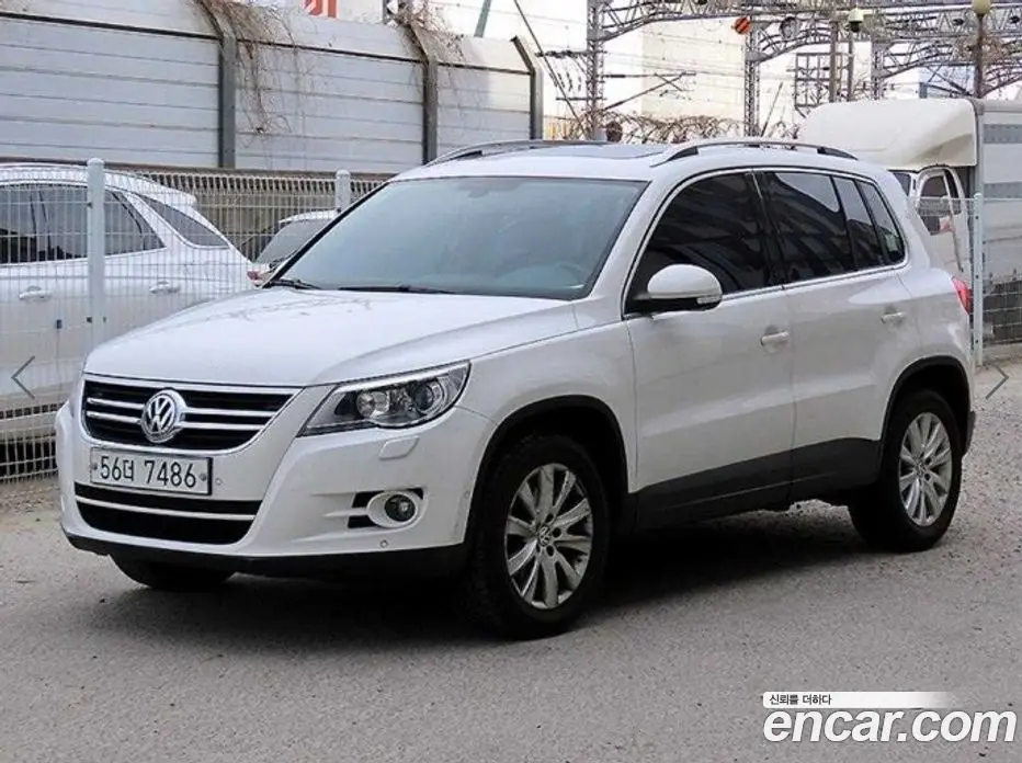 Volkswagen Tiguan 2008 2.0 автомат (гидро), фото 2 Volkswagen Tiguan 2008 2.0 автомат (гидро), фото 2