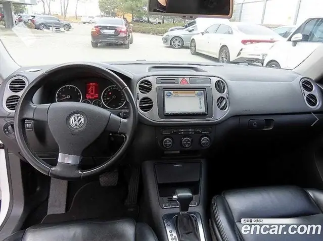 Volkswagen Tiguan 2008 2.0 автомат (гидро), миниатюра 7 Volkswagen Tiguan 2008 2.0 автомат (гидро), миниатюра 7