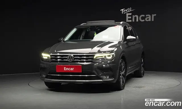 Volkswagen Tiguan 2020 2.0 автомат (гидро), миниатюра 3 Volkswagen Tiguan 2020 2.0 автомат (гидро), миниатюра 3