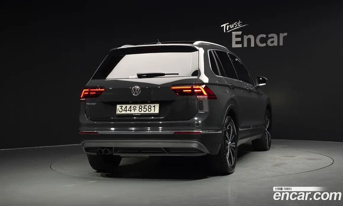 Volkswagen Tiguan 2020 2.0 автомат (гидро), фото 4 Volkswagen Tiguan 2020 2.0 автомат (гидро), фото 4