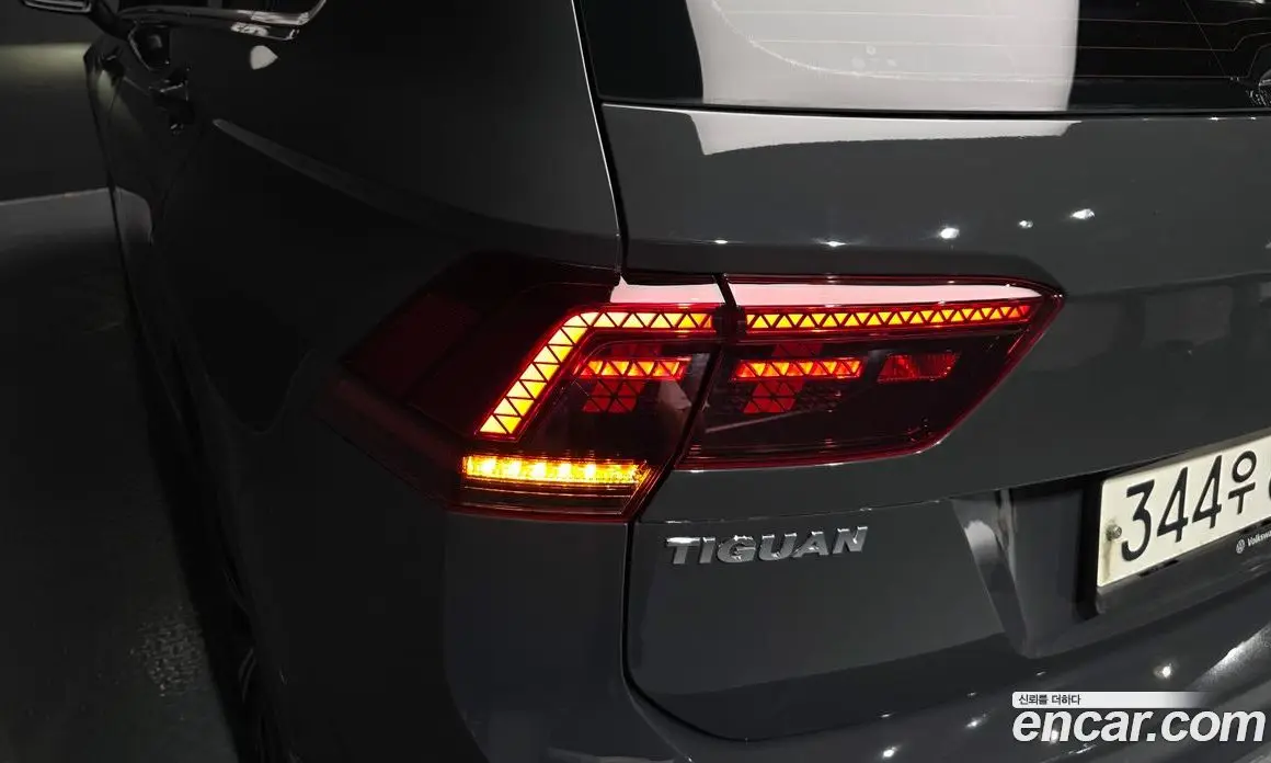 Volkswagen Tiguan 2020 2.0 автомат (гидро), фото 9 Volkswagen Tiguan 2020 2.0 автомат (гидро), фото 9
