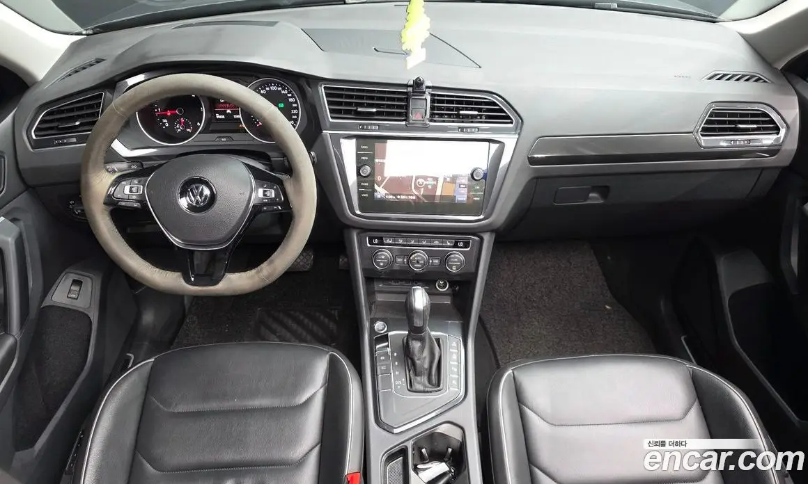 Volkswagen Tiguan 2020 2.0 автомат (гидро), фото 10 Volkswagen Tiguan 2020 2.0 автомат (гидро), фото 10