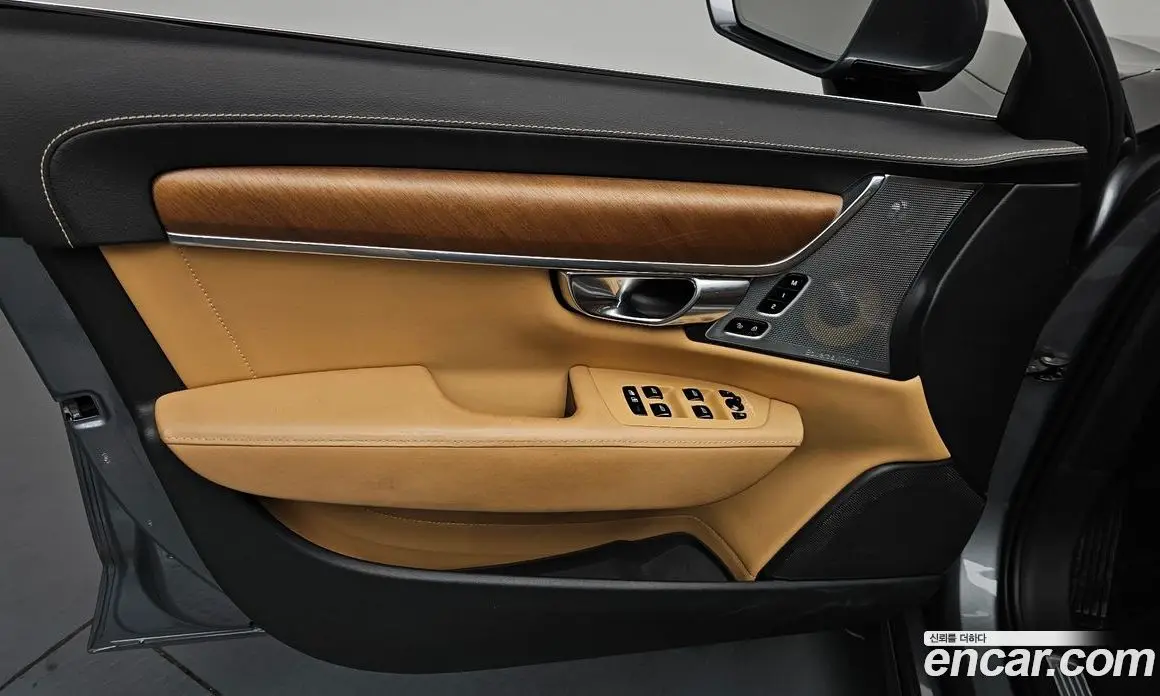 Volvo S90 2019 2.0 автомат (гидро), фото 14 Volvo S90 2019 2.0 автомат (гидро), фото 14