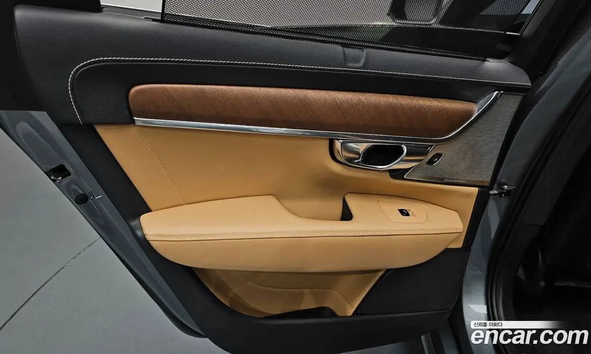Volvo S90 2019 2.0 автомат (гидро), фото 15 Volvo S90 2019 2.0 автомат (гидро), фото 15