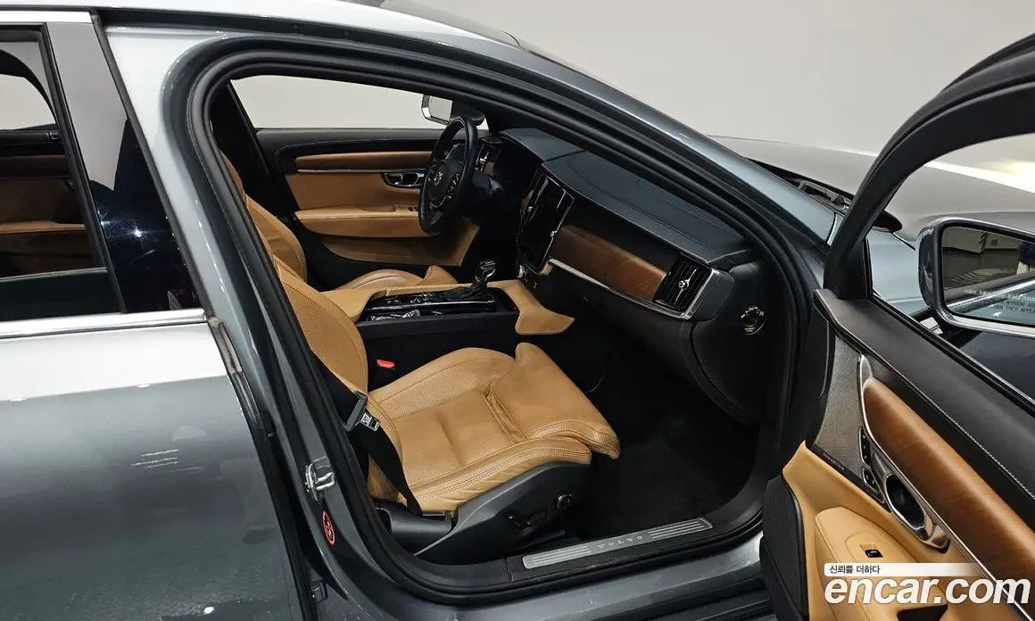Volvo S90 2019 2.0 автомат (гидро), фото 16 Volvo S90 2019 2.0 автомат (гидро), фото 16