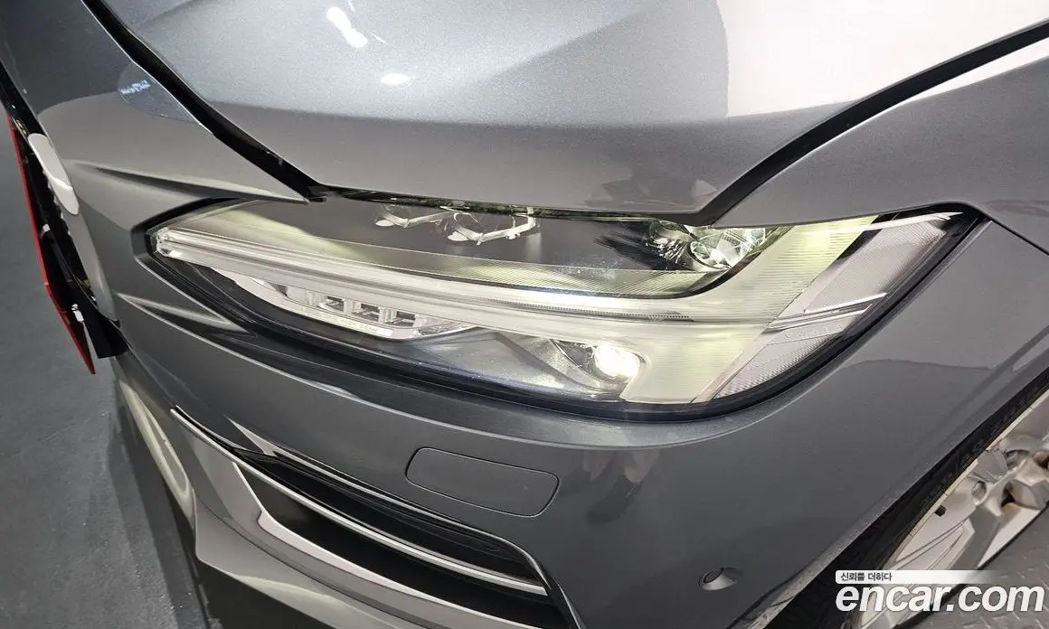 Volvo S90 2019 2.0 автомат (гидро), фото 8 Volvo S90 2019 2.0 автомат (гидро), фото 8
