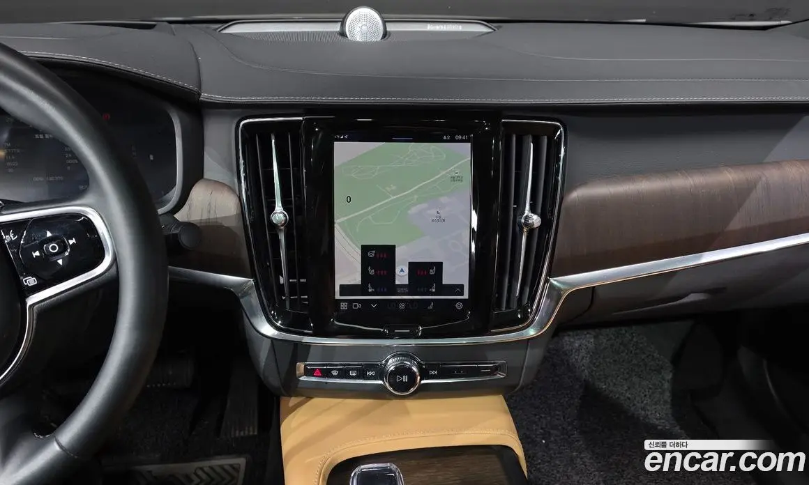 Volvo S90 2023 2.0 автомат (гидро), фото 20 Volvo S90 2023 2.0 автомат (гидро), фото 20