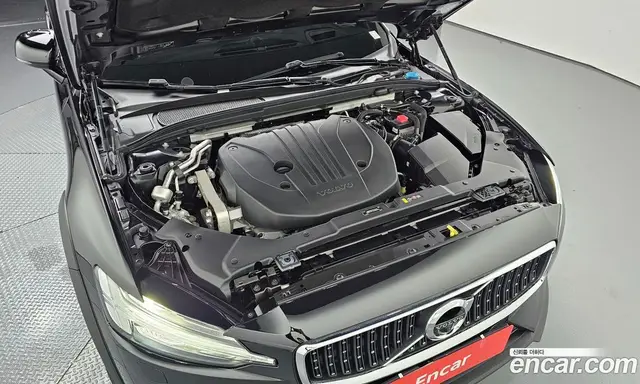 Volvo V60 2021 2.0 автомат (гидро), миниатюра 6 Volvo V60 2021 2.0 автомат (гидро), миниатюра 6