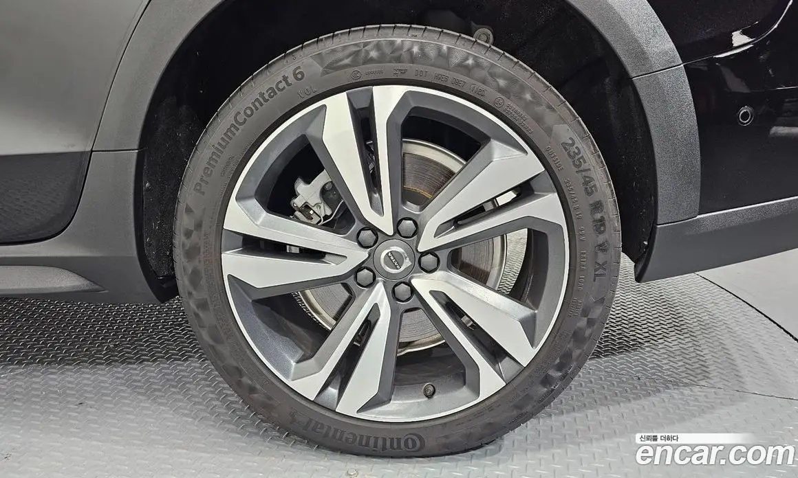 Volvo V60 2021 2.0 автомат (гидро), фото 7 Volvo V60 2021 2.0 автомат (гидро), фото 7