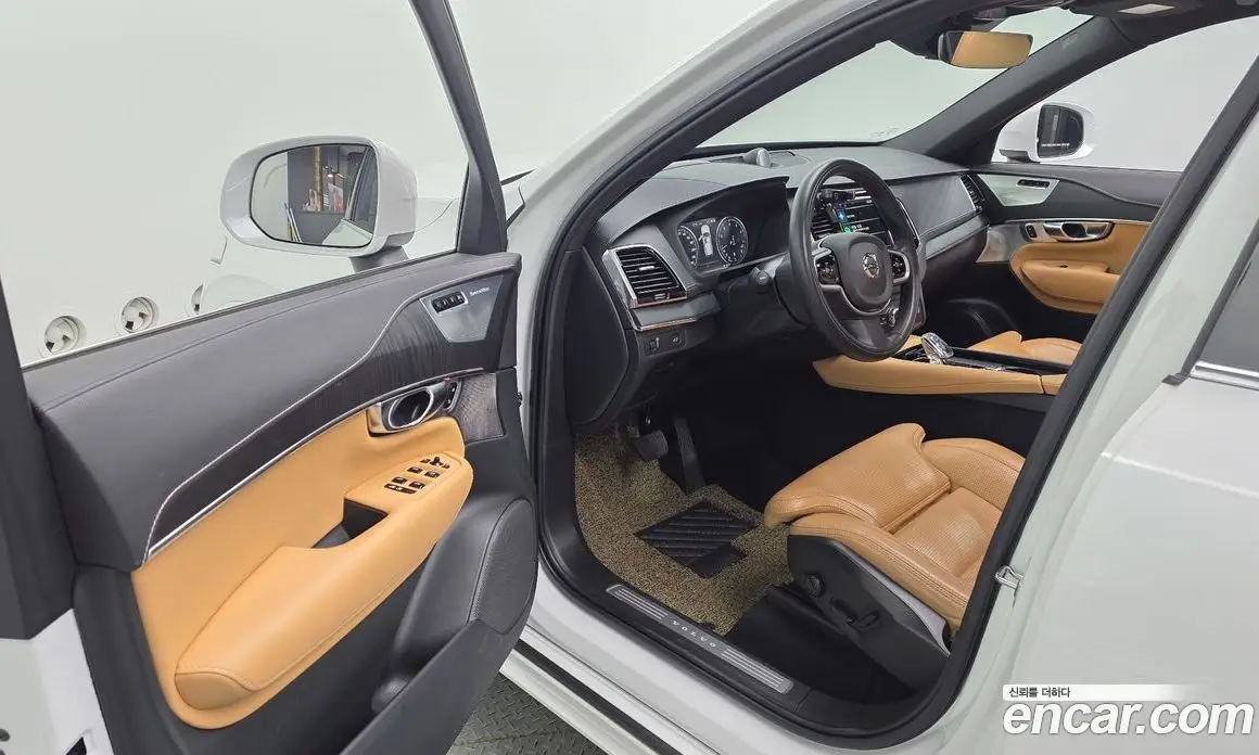 Volvo XC90 2021 2.0 автомат (гидро), фото 13 Volvo XC90 2021 2.0 автомат (гидро), фото 13