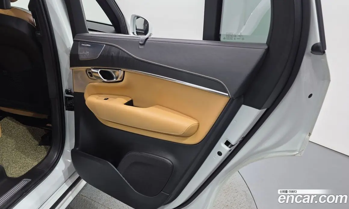 Volvo XC90 2021 2.0 автомат (гидро), фото 15 Volvo XC90 2021 2.0 автомат (гидро), фото 15