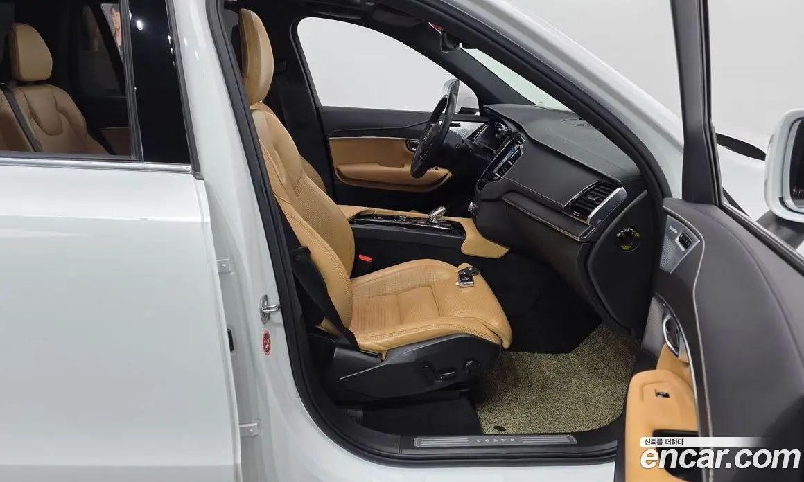 Volvo XC90 2021 2.0 автомат (гидро), фото 16 Volvo XC90 2021 2.0 автомат (гидро), фото 16