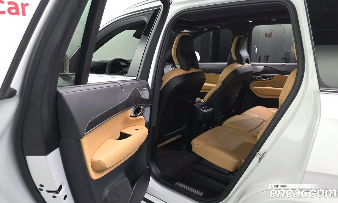 Volvo XC90 2025 2.0 автомат (гидро), фото 16 Volvo XC90 2025 2.0 автомат (гидро), фото 16