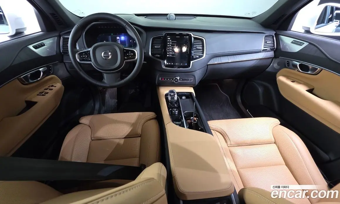 Volvo XC90 2025 2.0 автомат (гидро), фото 10 Volvo XC90 2025 2.0 автомат (гидро), фото 10
