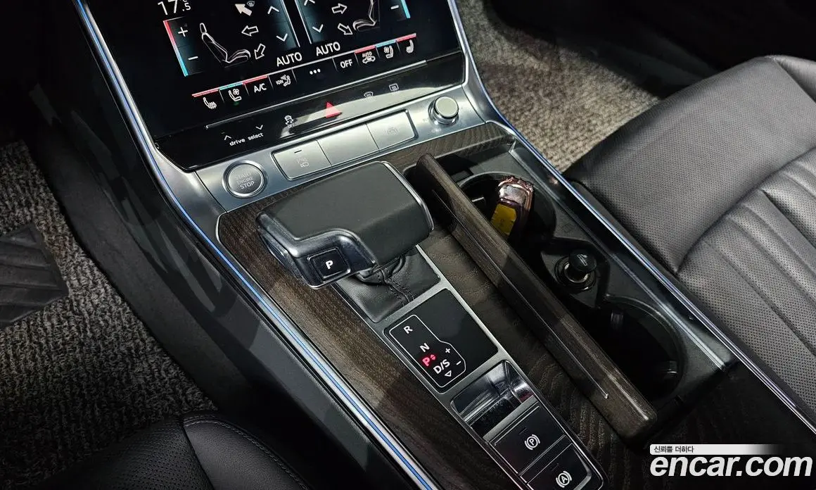Audi A6 2020 2.0 автомат (гидро), фото 12