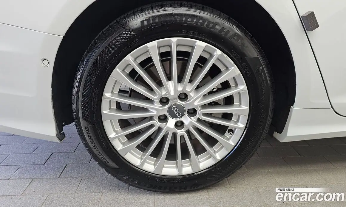 Audi A6 2020 2.0 автомат (гидро), фото 5