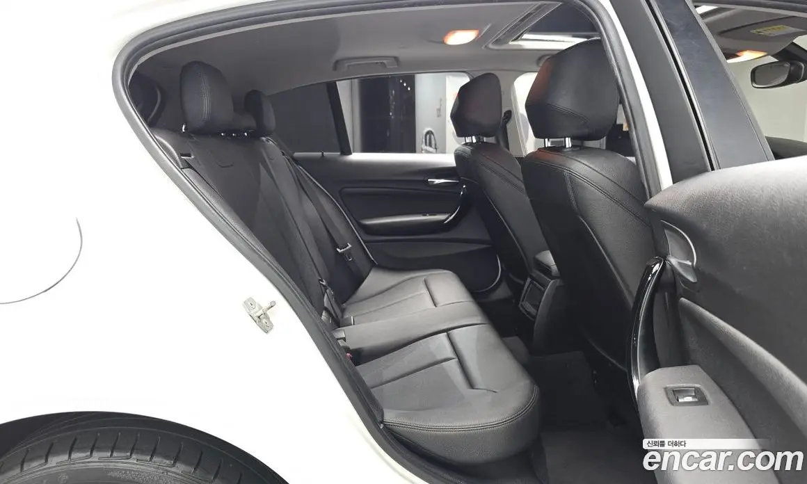 BMW 1 серия 2018 2.0 автомат (гидро), фото 18
