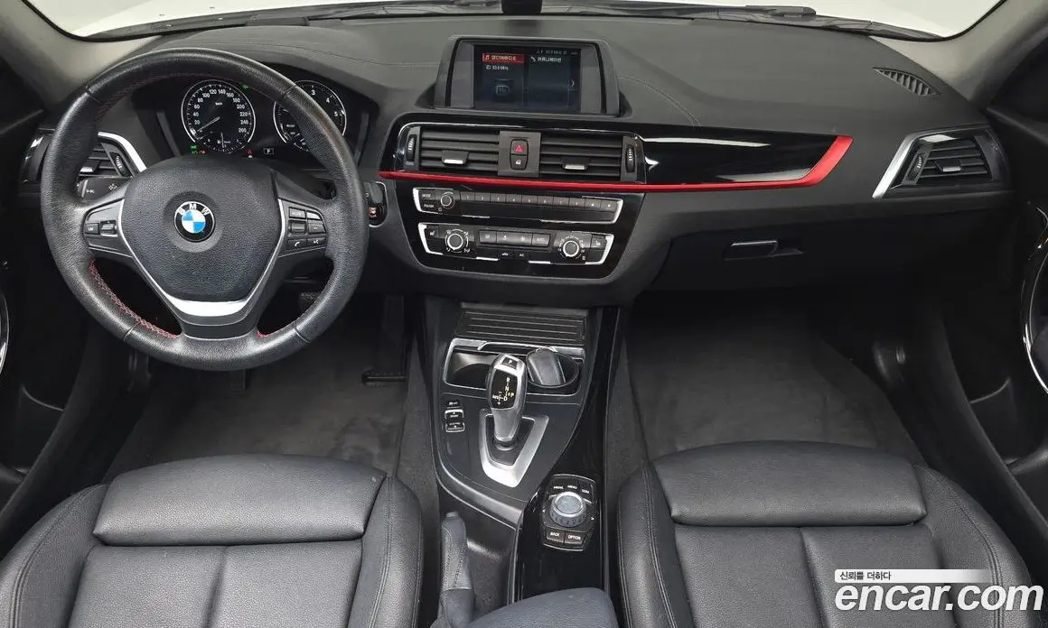 BMW 1 серия 2018 2.0 автомат (гидро), фото 10