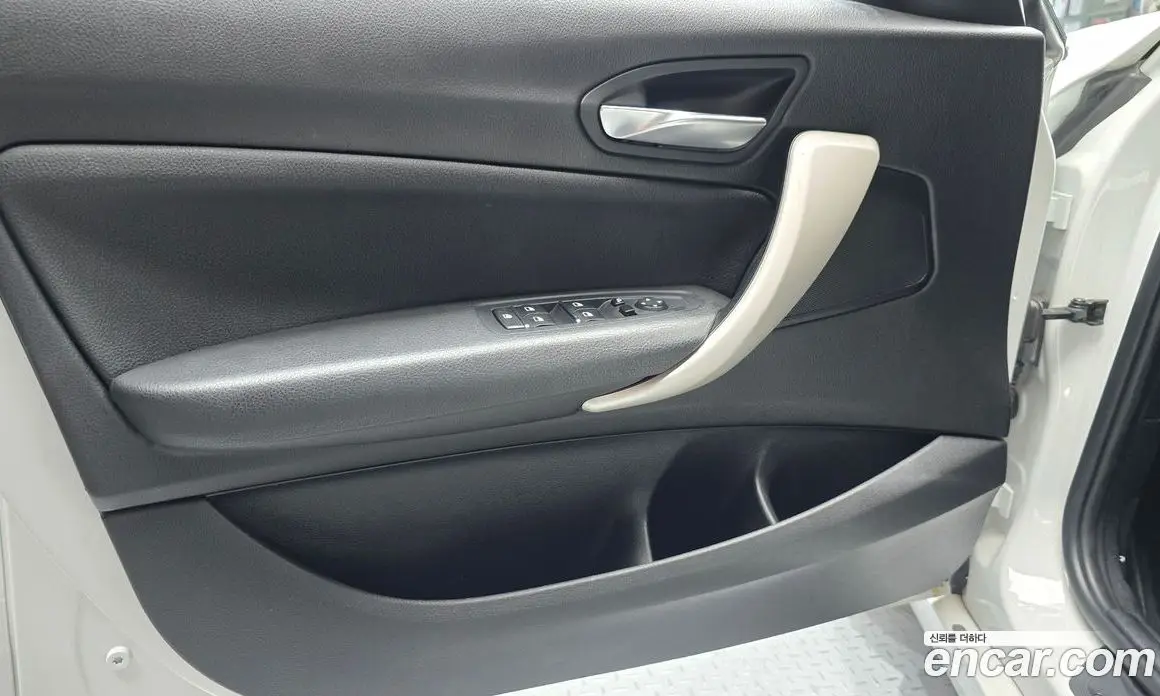 BMW 1 серия 2018 2.0 автомат (гидро), фото 14 BMW 1 серия 2018 2.0 автомат (гидро), фото 14
