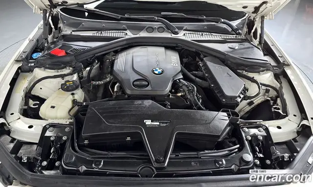 BMW 1 серия 2018 2.0 автомат (гидро), миниатюра 5