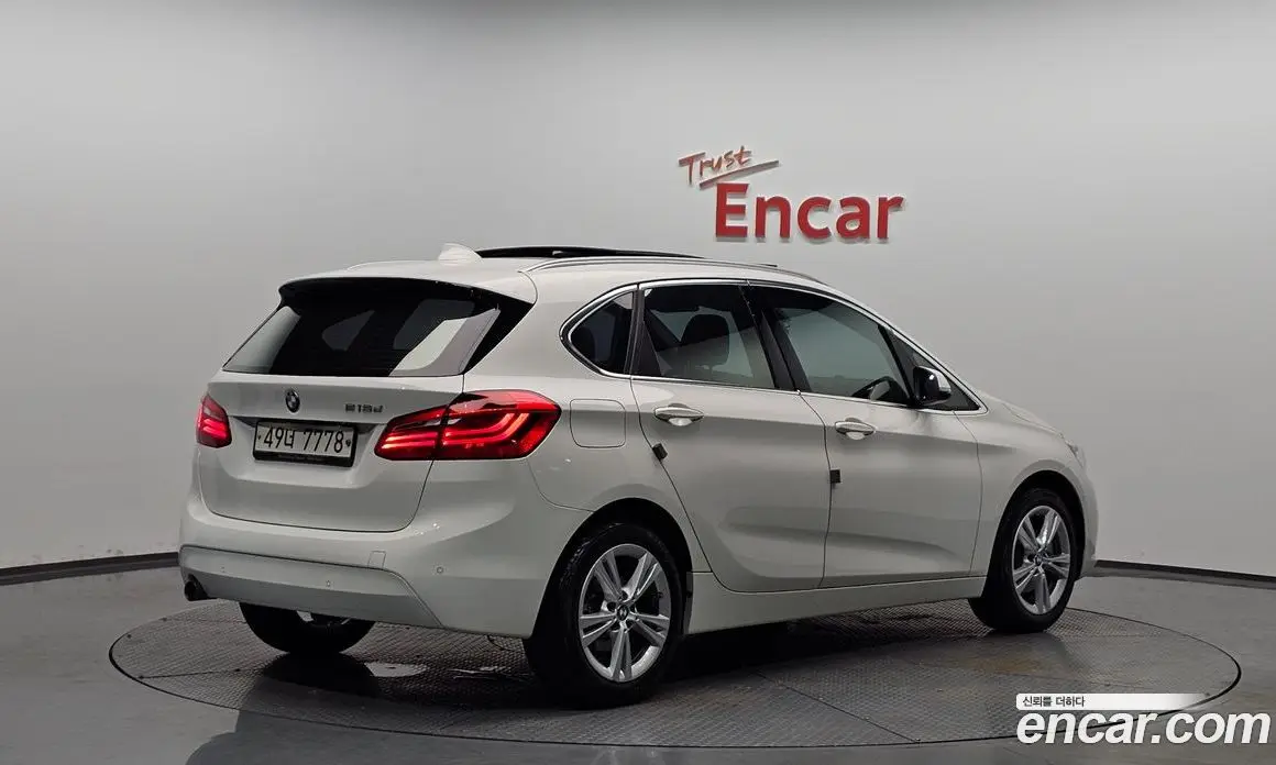 BMW 2 серия 2018 2.0 автомат (гидро), фото 1 BMW 2 серия 2018 2.0 автомат (гидро), фото 1