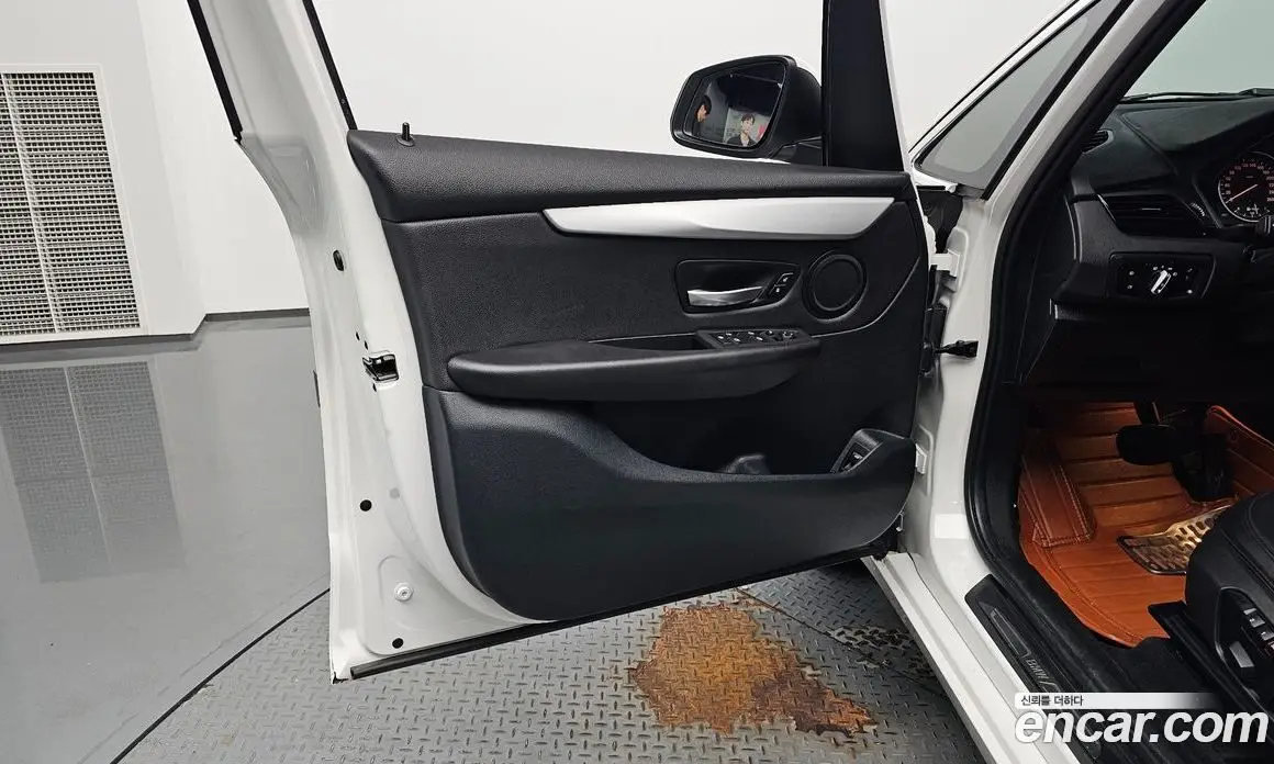 BMW 2 серия 2018 2.0 автомат (гидро), фото 13 BMW 2 серия 2018 2.0 автомат (гидро), фото 13