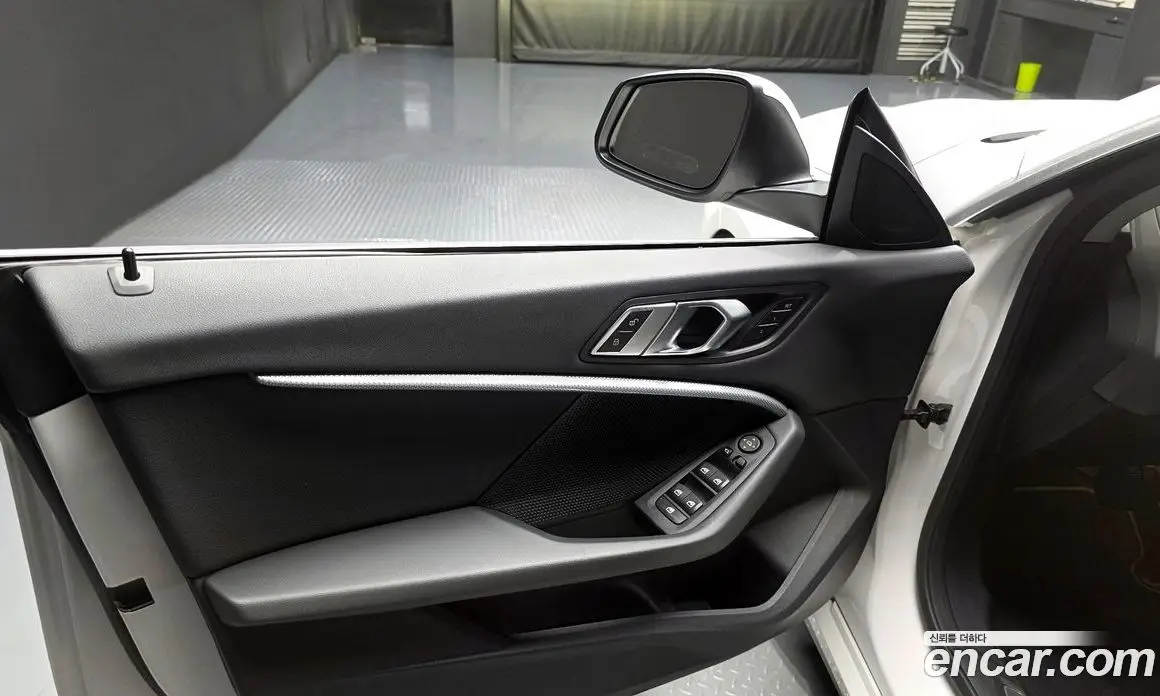 BMW 2 серия 2023 2.0 автомат (гидро), фото 14