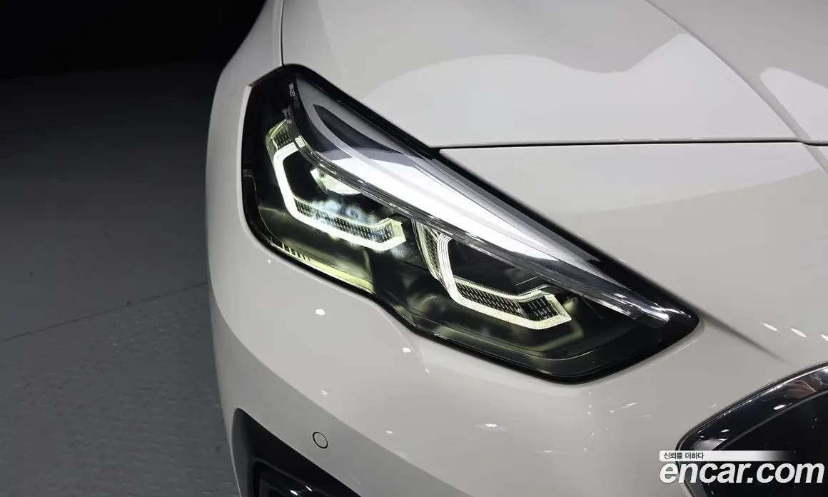 BMW 2 серия 2023 2.0 автомат (гидро), фото 8