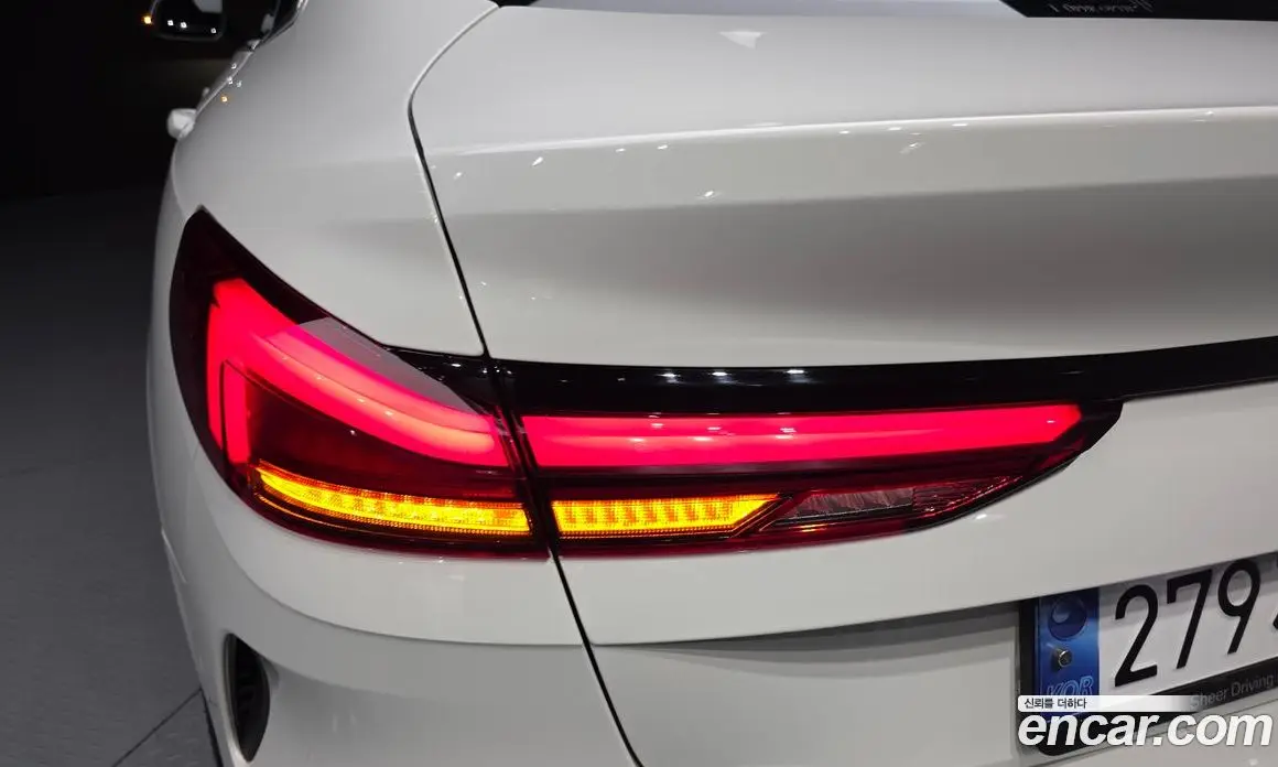 BMW 2 серия 2023 2.0 автомат (гидро), фото 9