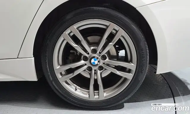 BMW 3 серия 2018 2.0 автомат (гидро), миниатюра 7 BMW 3 серия 2018 2.0 автомат (гидро), миниатюра 7