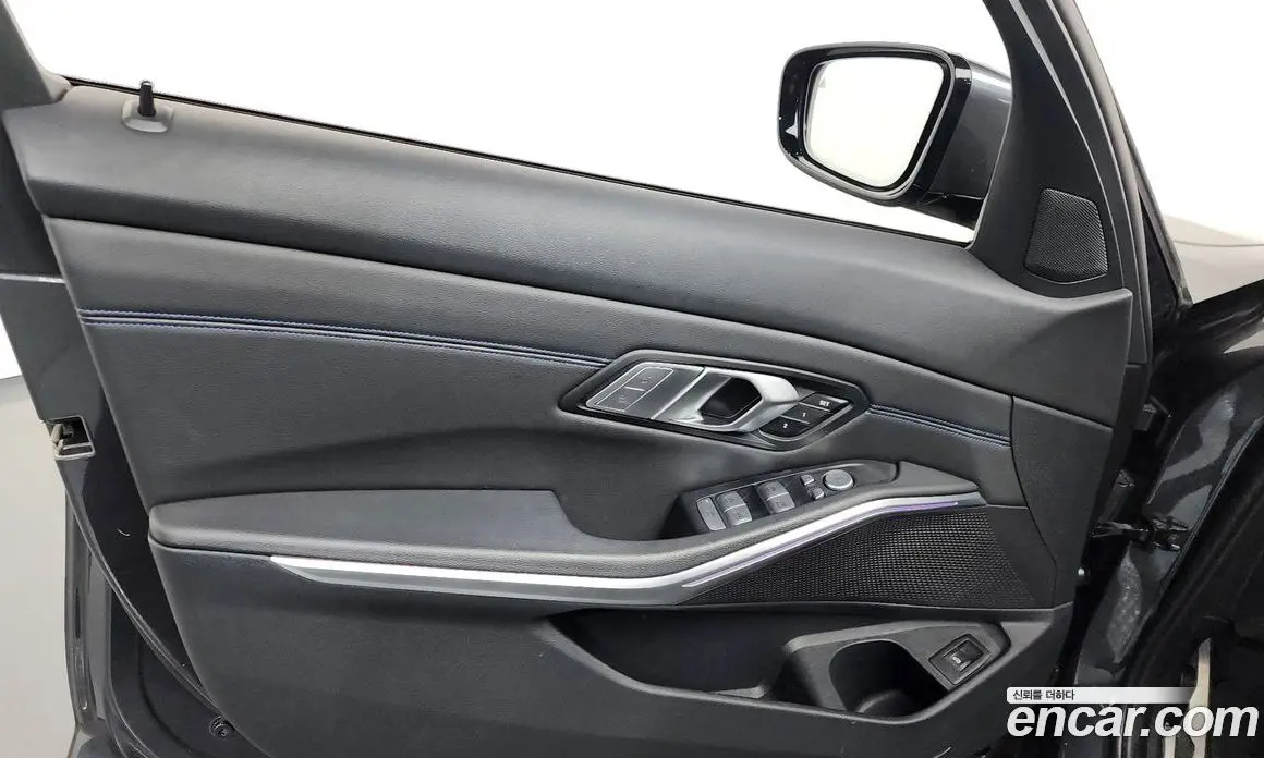 BMW 3 серия 2022 2.0 автомат (гидро), фото 14 BMW 3 серия 2022 2.0 автомат (гидро), фото 14