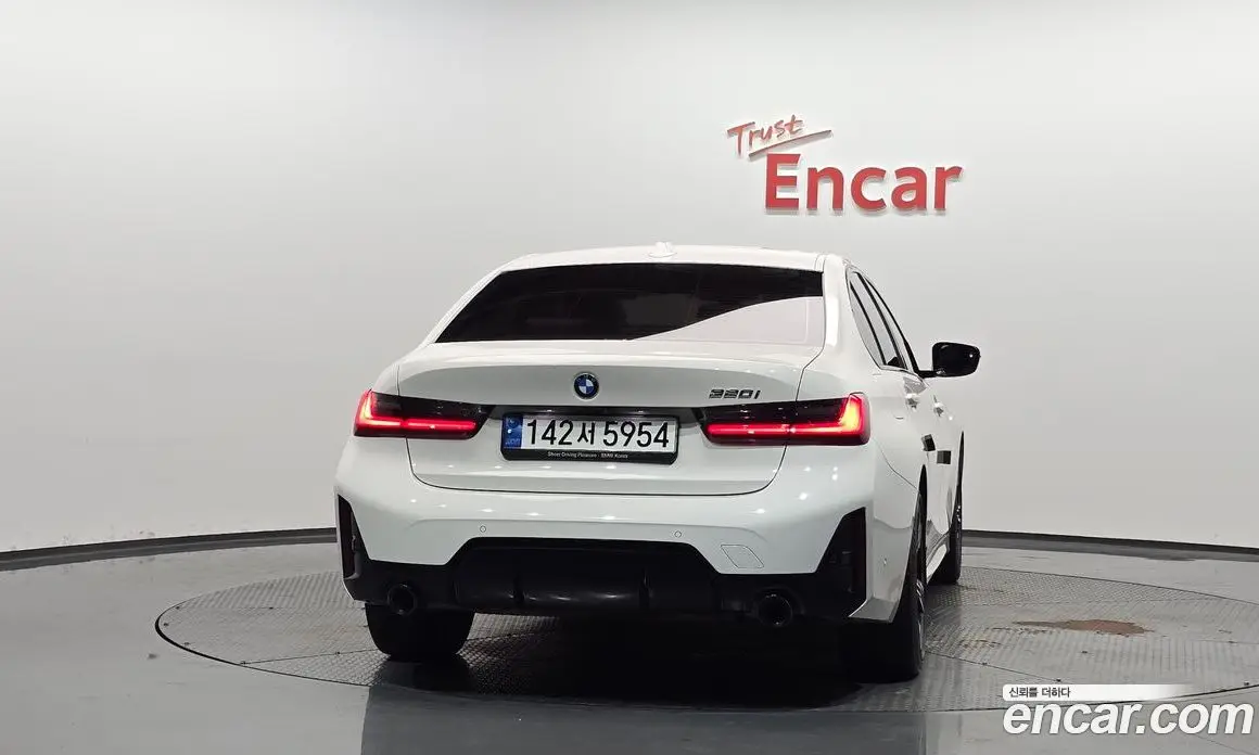 BMW 3 серия 2023 2.0 автомат (гидро), фото 3 BMW 3 серия 2023 2.0 автомат (гидро), фото 3