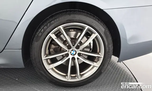 BMW 5 серия 2017 2.0 автомат (гидро), миниатюра 6