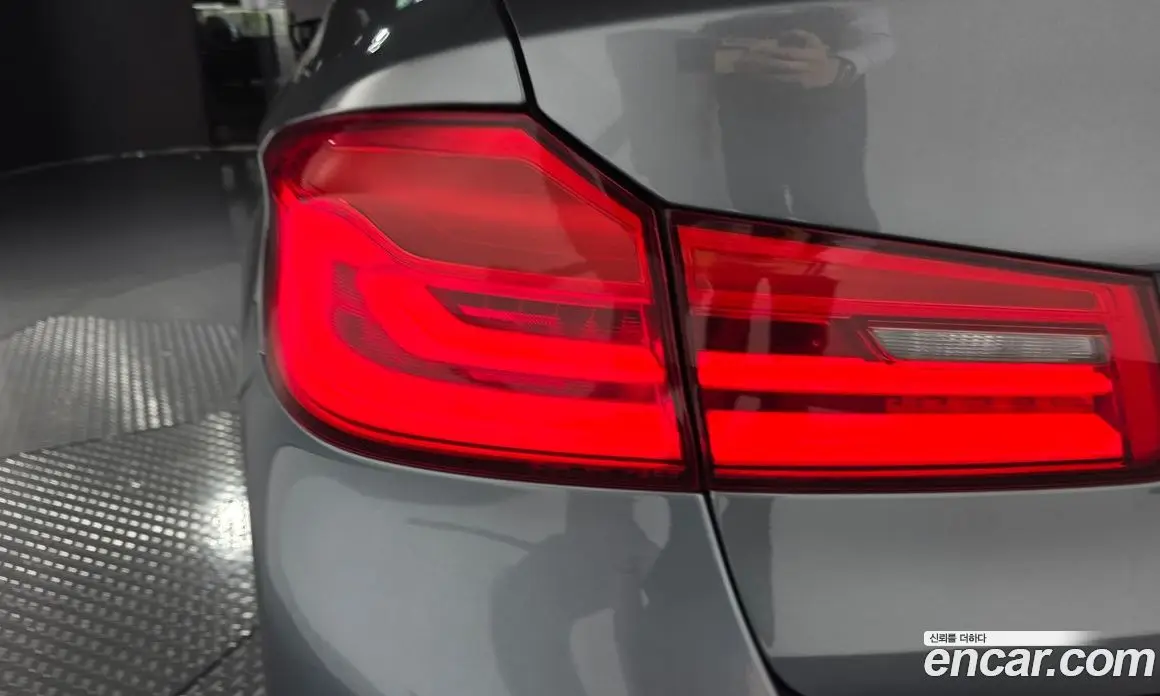 BMW 5 серия 2017 2.0 автомат (гидро), фото 8