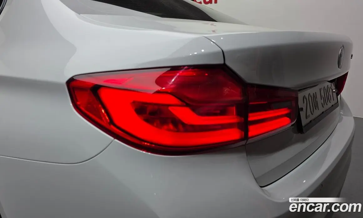 BMW 5 серия 2018 2.0 автомат (гидро), фото 9