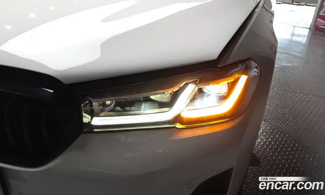 BMW 5 серия 2020 2.0 автомат (гидро), миниатюра 7 BMW 5 серия 2020 2.0 автомат (гидро), миниатюра 7
