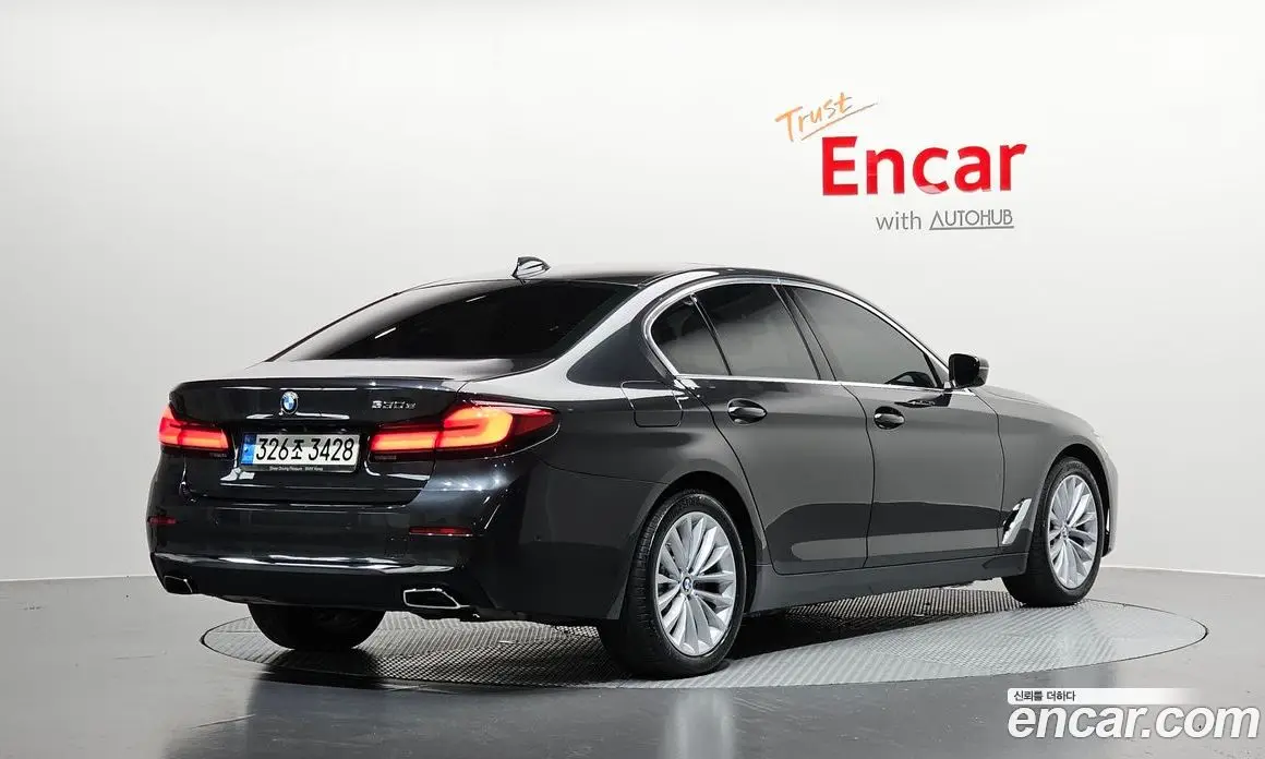 BMW 5 серия 2020 2.0 автомат (гидро), фото 1 BMW 5 серия 2020 2.0 автомат (гидро), фото 1