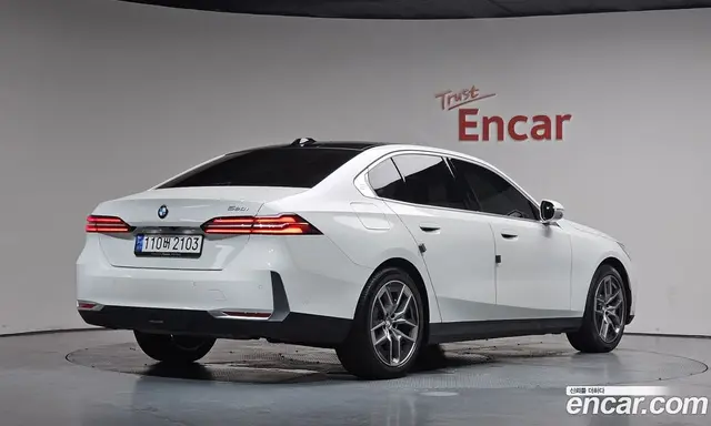 BMW 5 серия, 2024, 24 818 км