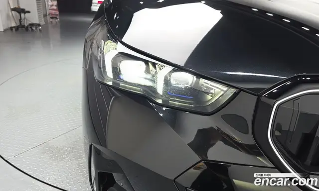 BMW 5 серия 2025 2.0 автомат (гидро), миниатюра 7