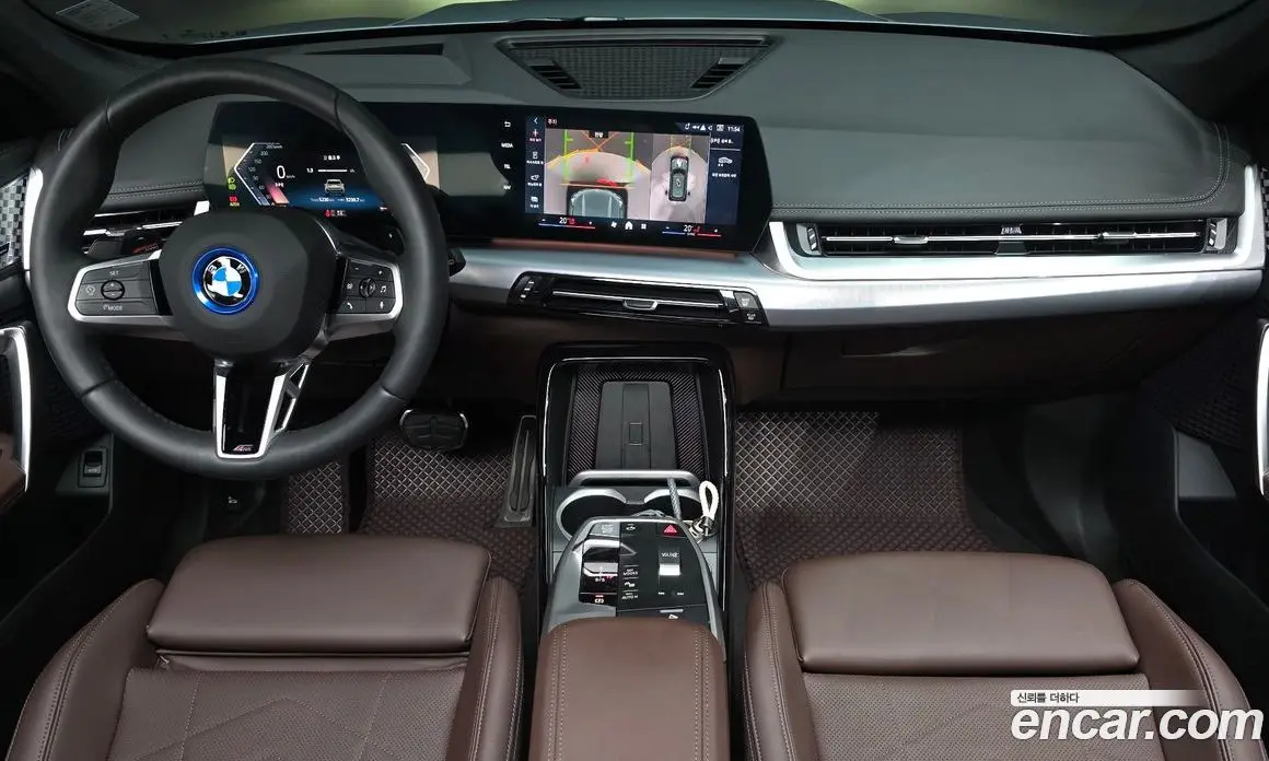 BMW X1 2025 2.0 автомат (гидро), фото 10 BMW X1 2025 2.0 автомат (гидро), фото 10