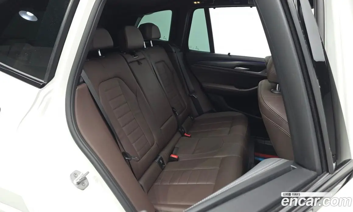 BMW X3 2024 2.0 автомат (гидро), фото 17
