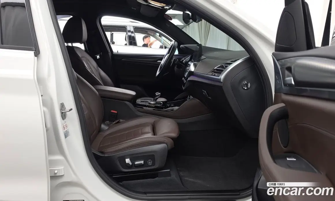 BMW X4 2022 2.0 автомат (гидро), фото 17