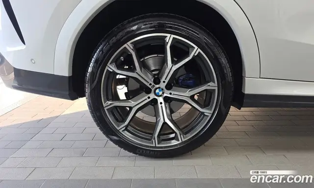 BMW X6 2022 3.0 автомат (гидро), миниатюра 5